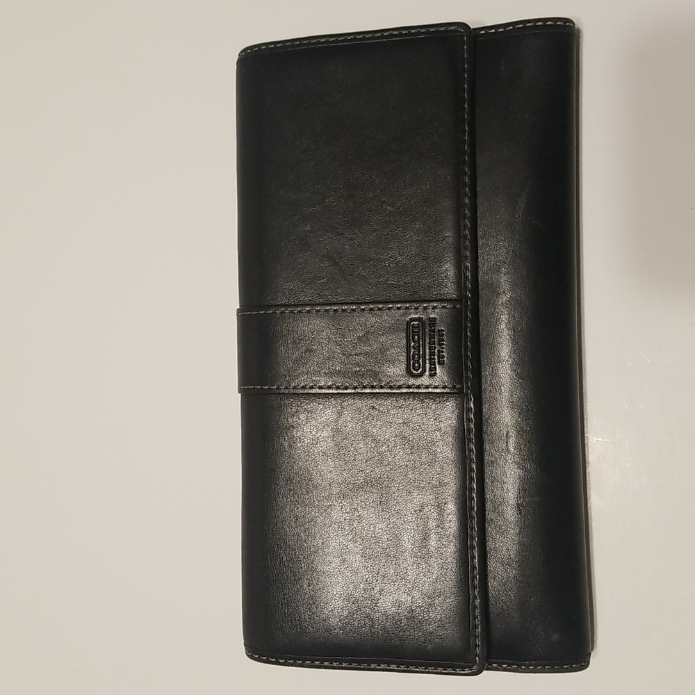 Coach tri fold leather wallet, black colour